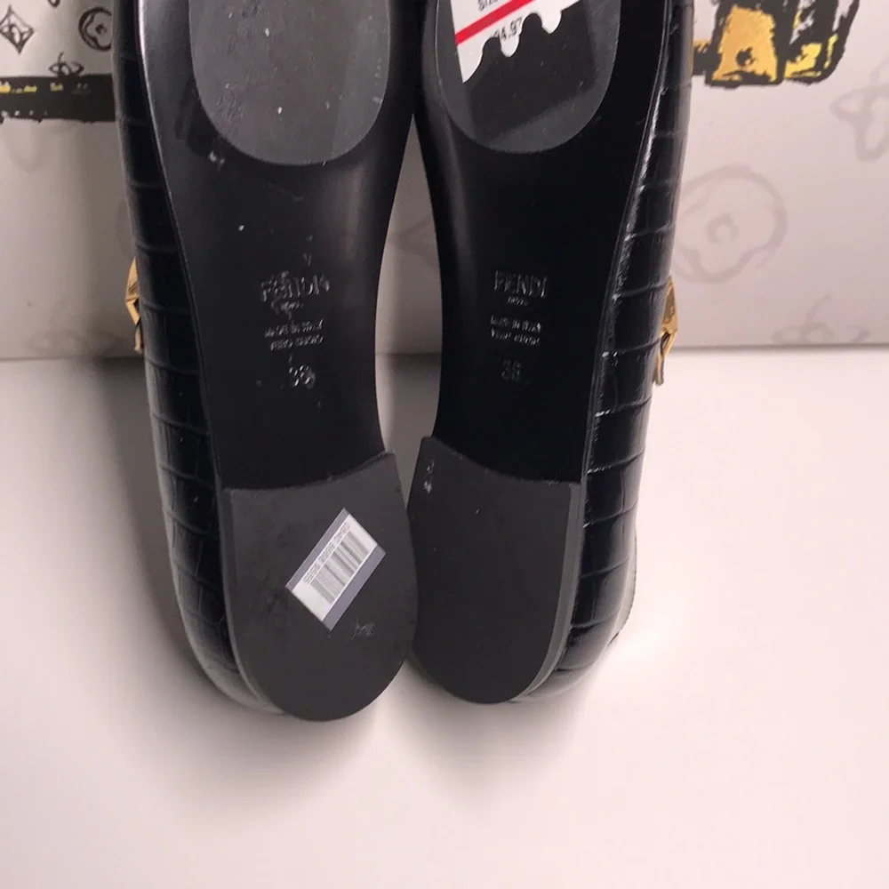 New Authentic FENDI Kids Croc-Embossed Leather Mary Jane Shoes Size: 36